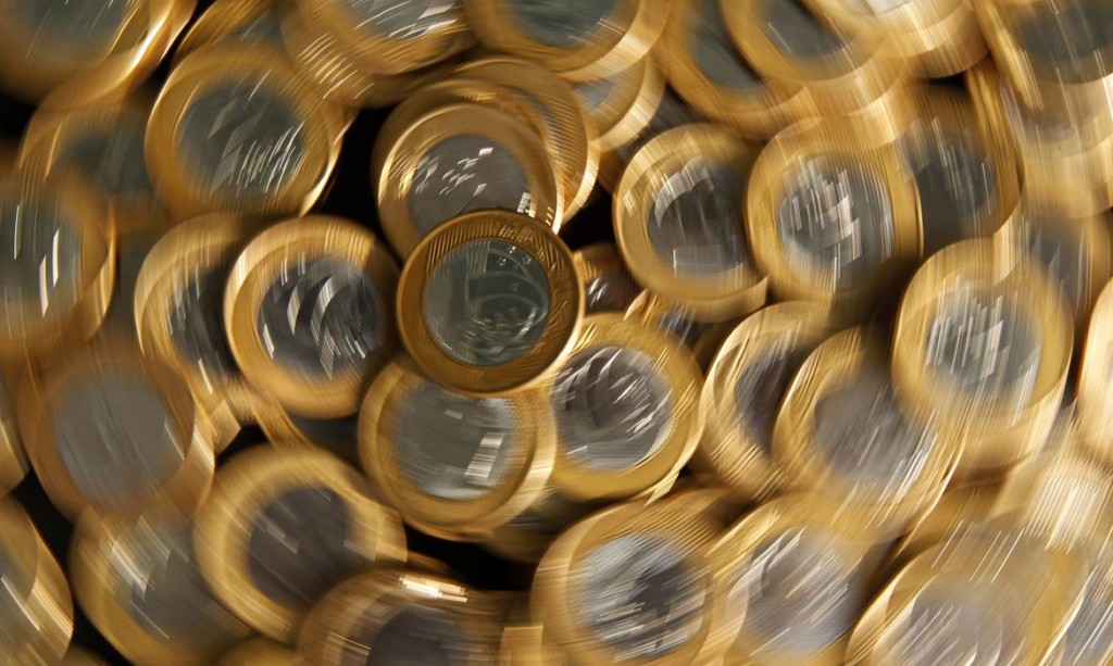 2020-08-31t185350z_1_lynxmpeg7u1ev_rtroptp_4_brazil