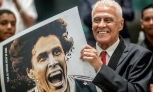 Roberto-Dinamit-1024x614-1-300x180