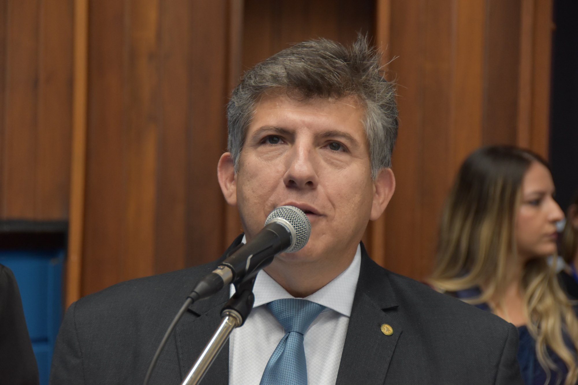 2023_04_11_01_13_47_b823e6ea-ee0b-4c17-acc3-2be14383716e