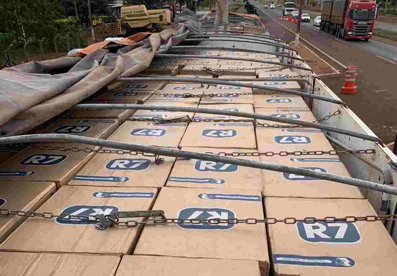 Cigarros-milionarios-br-163