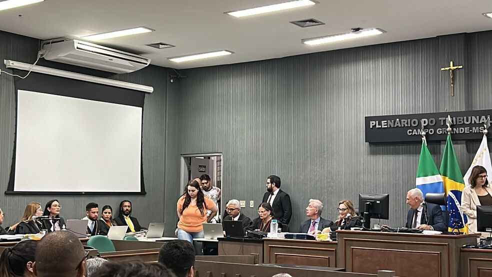 whatsapp-image-2024-12-04-at-08.40.26 (1)