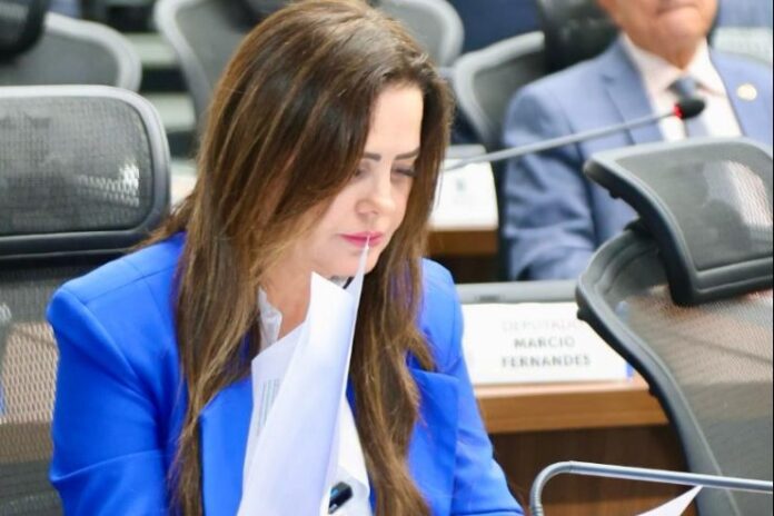 2025_05_15_01_52_24_3ee7bc95-03d8-4a4f-8dde-a614b025fbaa (2)