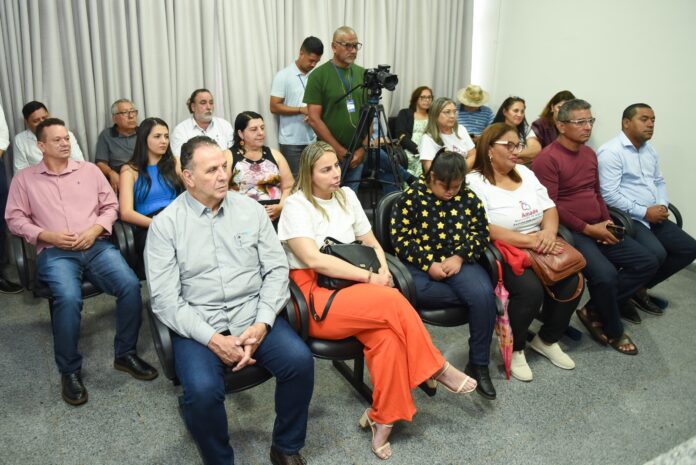 WhatsApp-Image-2025-11-17-at-10.51.56 (1)