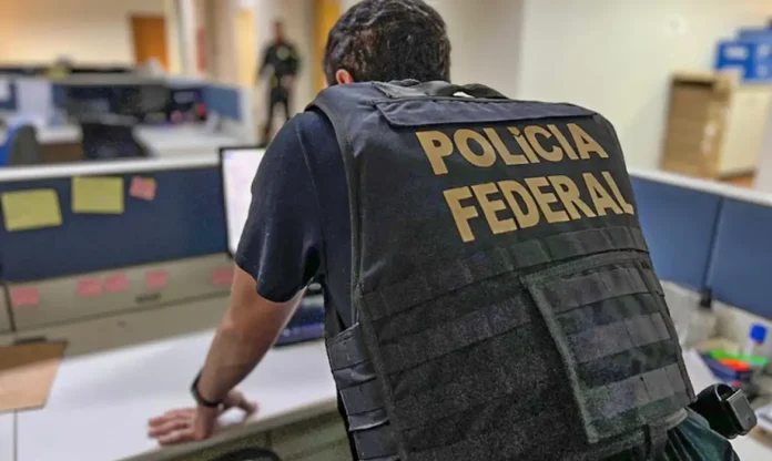 pf_reprime_esquema_de_lavagem_de_capitais_e_de_evasao_de_divisas_em_sp_e_em_sc