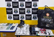 Megaoperação do Gaeco contra o PCC apreende celulares e maconha na Máxima